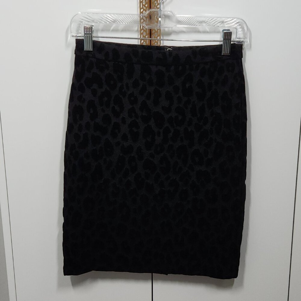 Ann Taylor Black Leopard Print Pencil Skirt Size OP